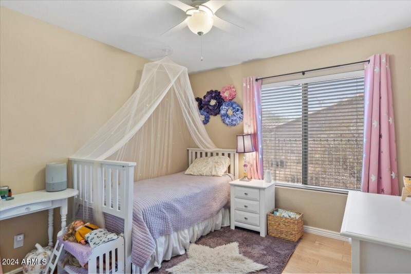 17-Bedroom