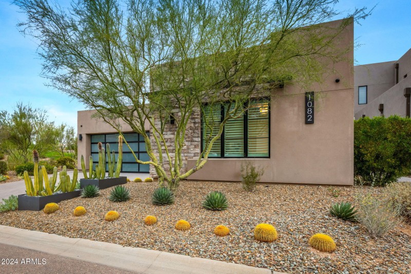 3-web-or-mls-Front Exteriors