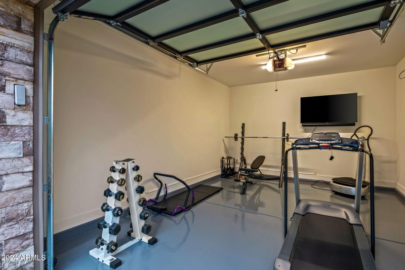 6-web-or-mls-Third Car Garage