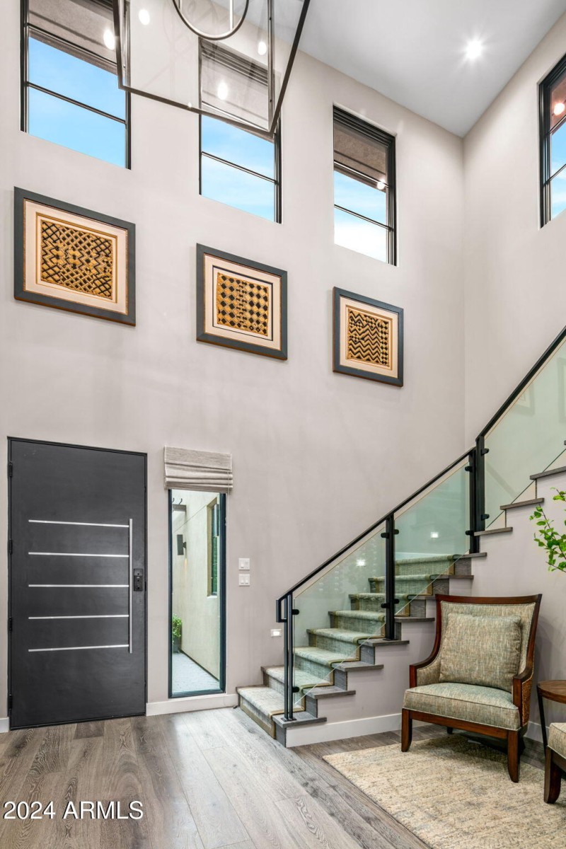10-web-or-mls-Entry ~ Foyer