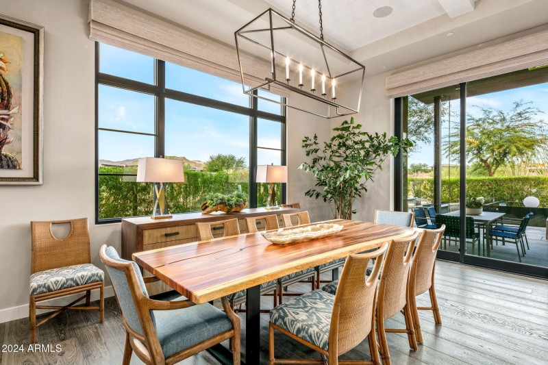 24-web-or-mls-Dining Room
