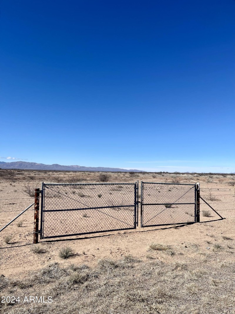 Gate 1.