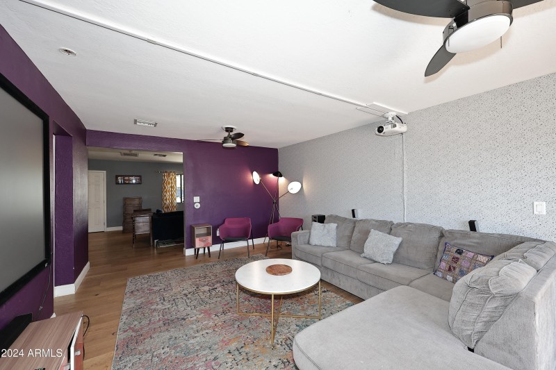 Media Room2