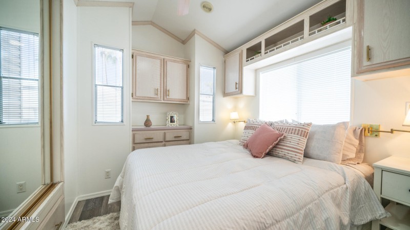 3710 S Goldfield Rd Unit 915-24