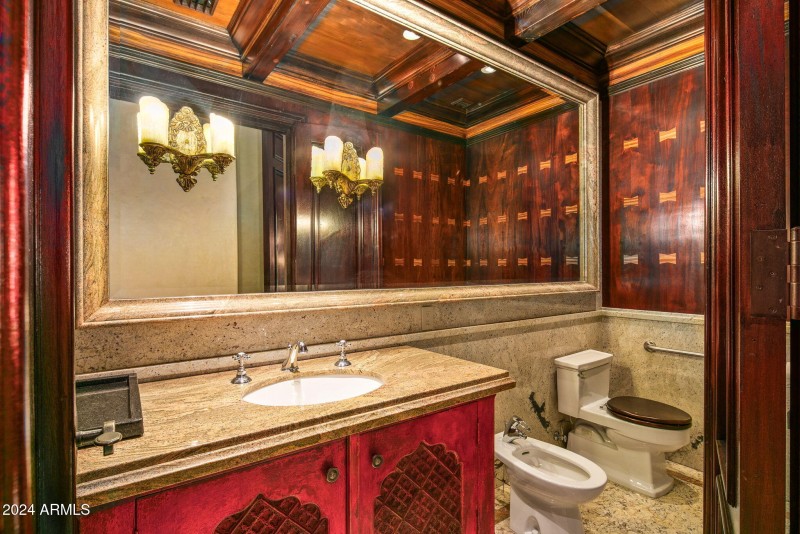 Water Closet 2