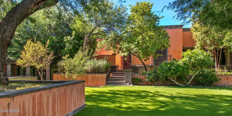 Primary Suite Garden