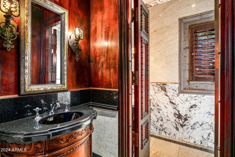 Powder Room Details