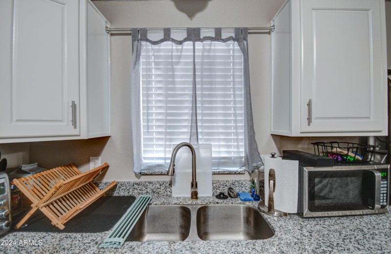 Kitchen 3