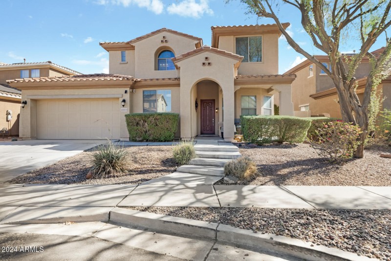 2 Story with garage