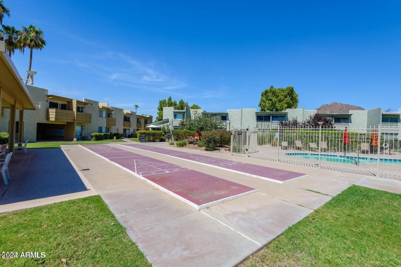 OUTSIDE GAMES