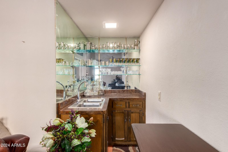 Wet Bar Area