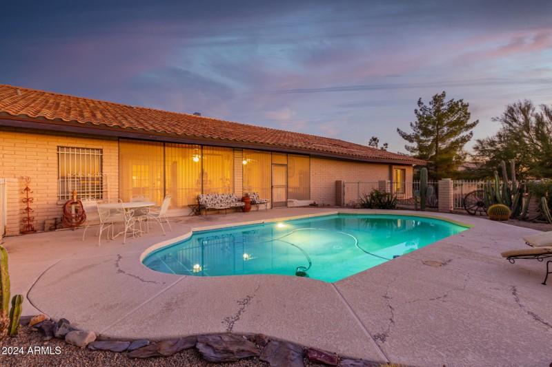 Desert Oasis Living