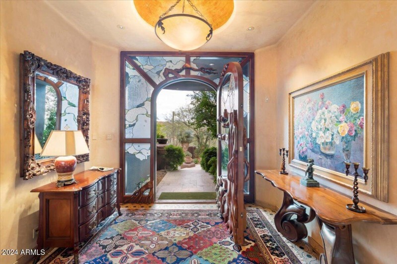 025-Foyer