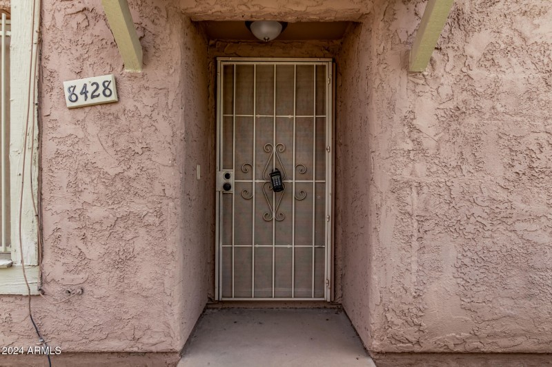 04 33rd 8428