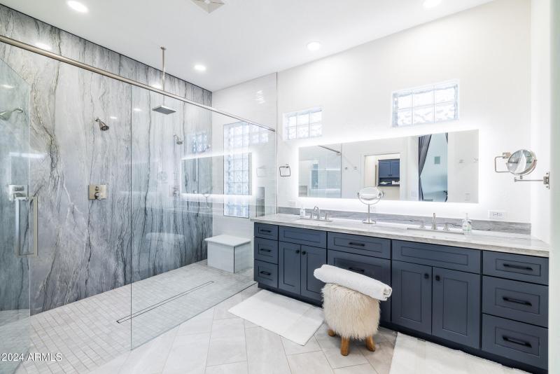 7020 E Mighty Saguaro Way-19