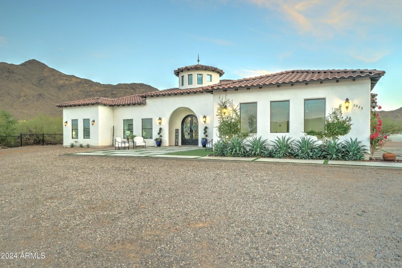 3923 W Fox Rd-5