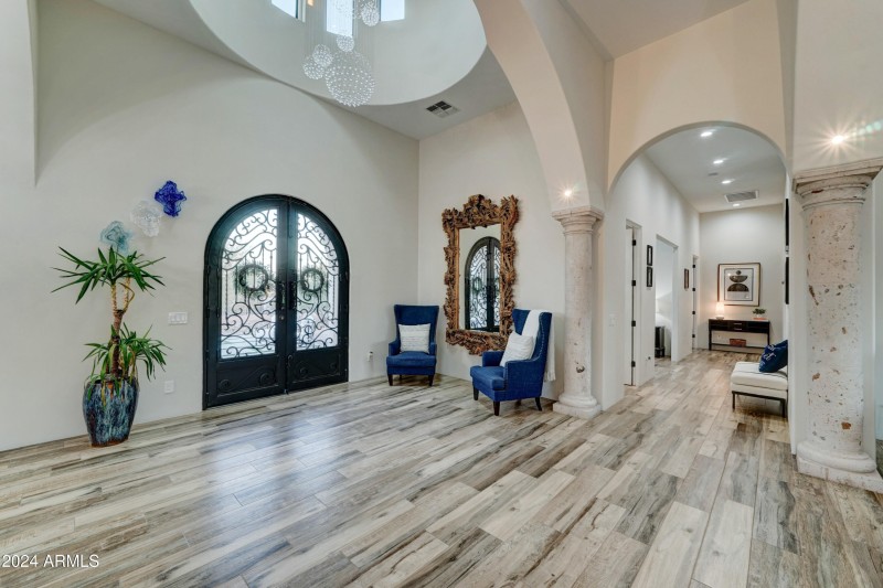 3923 W Fox Rd-21