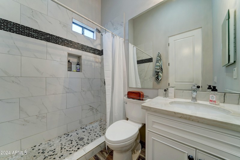 3923 W Fox Rd-30