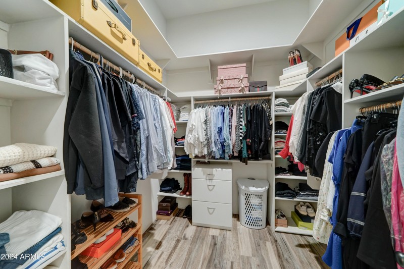 3923 W Fox Rd-47