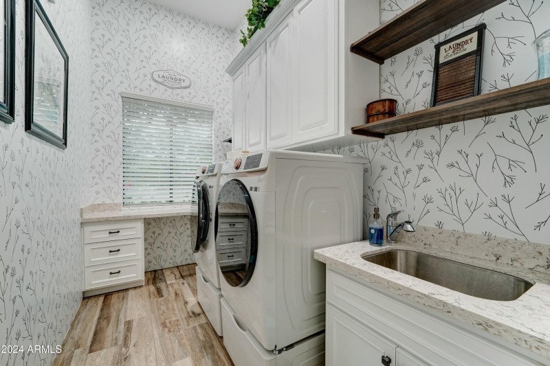 3923 W Fox Rd-48