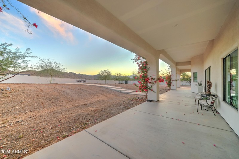 3923 W Fox Rd-51