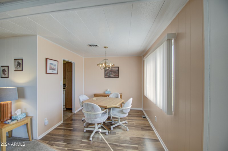 Dining Area 1