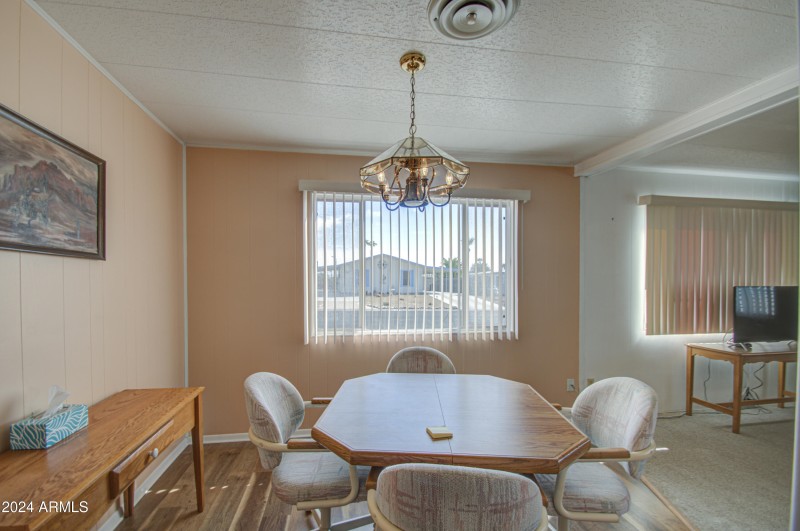Dining Area 4