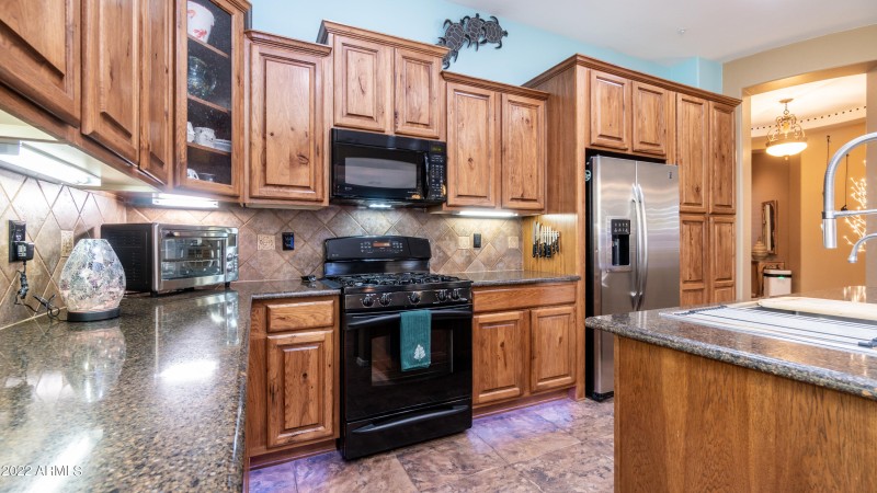 27789 N 129th Ln-16