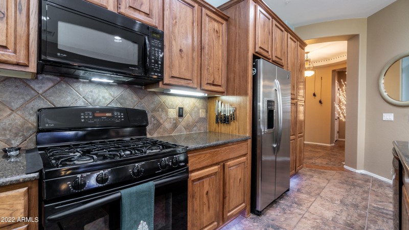 27789 N 129th Ln-17