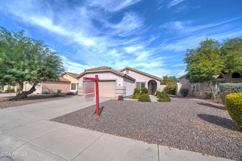 3128 E Millbrae-4