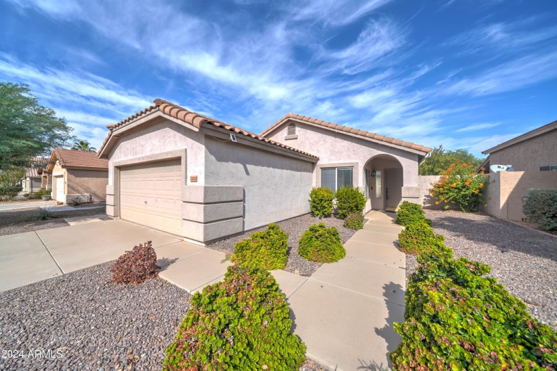 3128 E Millbrae-6