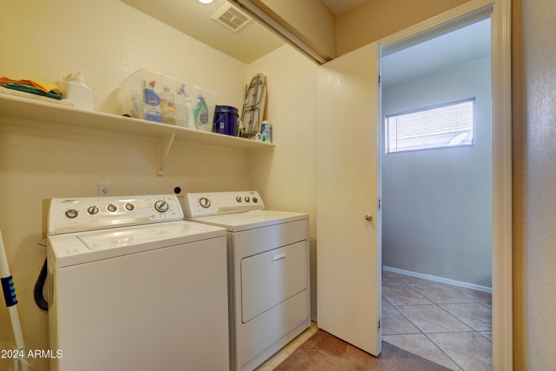 3128 E Millbrae-25