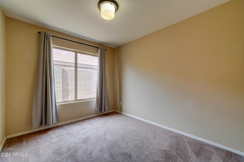 3128 E Millbrae-26