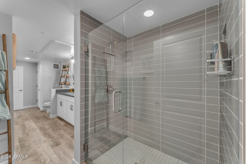 25-web-or-mls-25__a738306