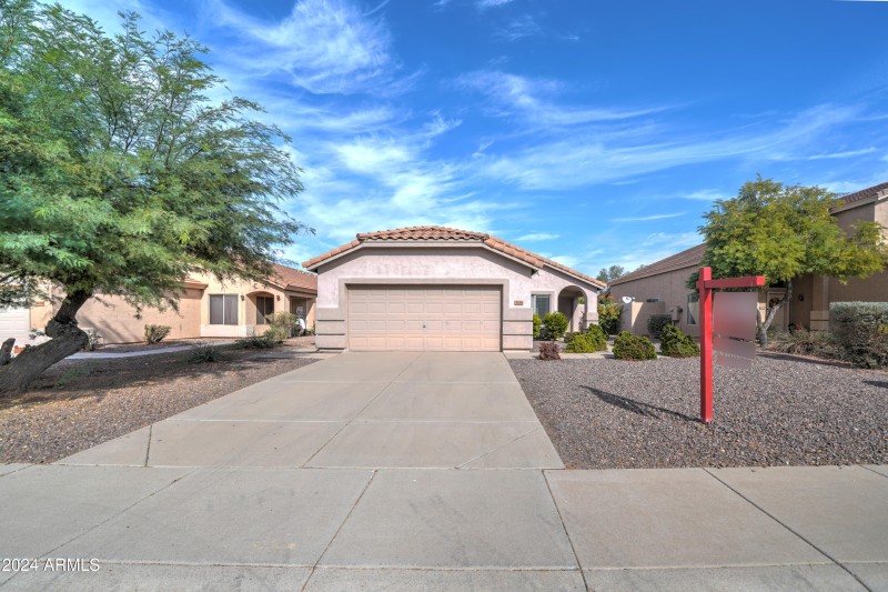 3128 E Millbrae-2