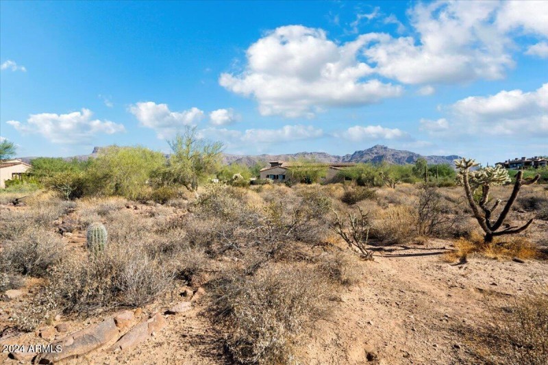 Lot 44 in Lost Gold Estates