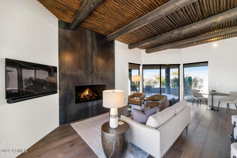 37661 N 94th St-large-017-031-37661 N 94