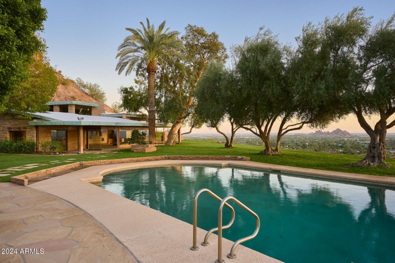 Backyard Pool
