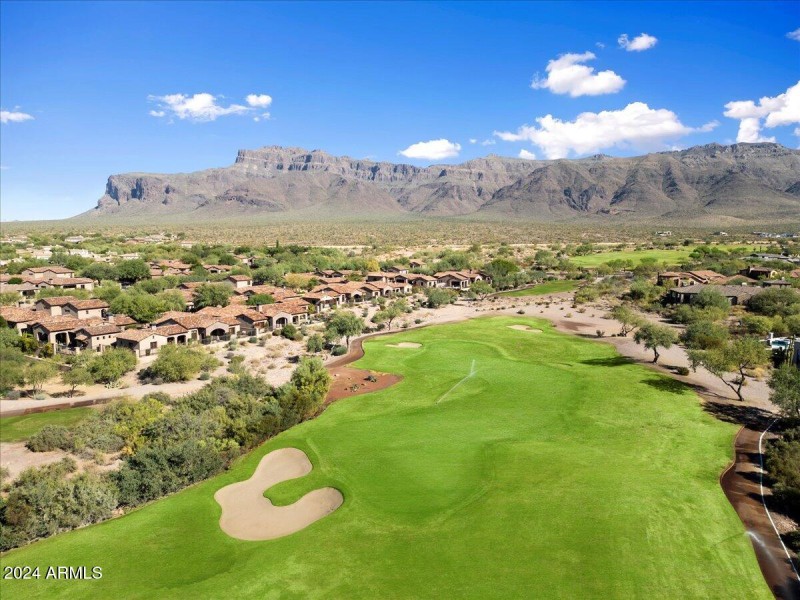 Prestigious Golfing
