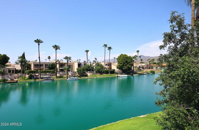 Great Room-Lake View