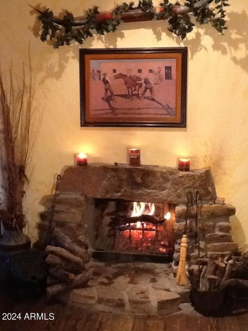 J2 House Fireplace