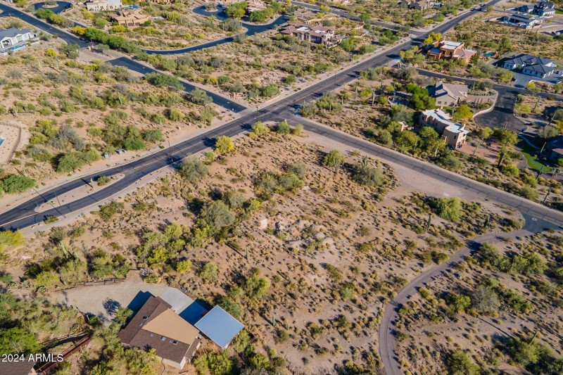 4-web-or-mls-Hawes-Aerial HD-4