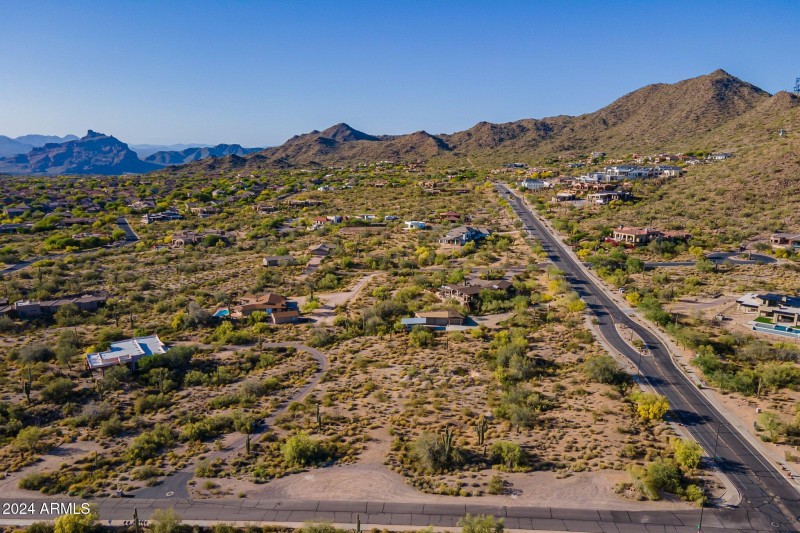 6-web-or-mls-Hawes-Aerial HD-6