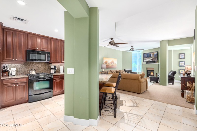 0010-15 - Rio Salado