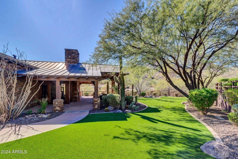 006_Ranch House II