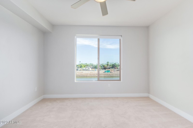 10 - WOODMERE FAIRWAY 4803