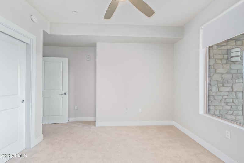 09 - WOODMERE FAIRWAY 4803