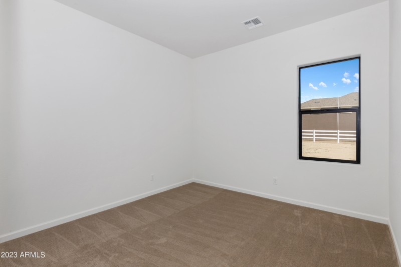 015_Bedroom