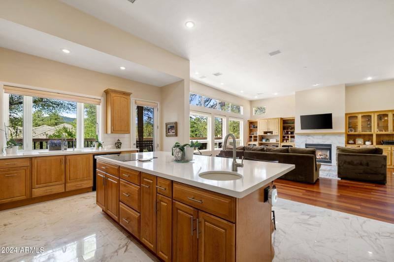 Open Flow from Kitchen to Living Room