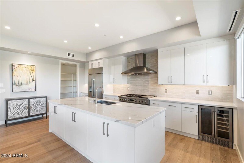Open Kitchen